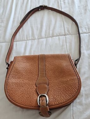 Pebbled Saddle Shoulder Bag in Tan Leather